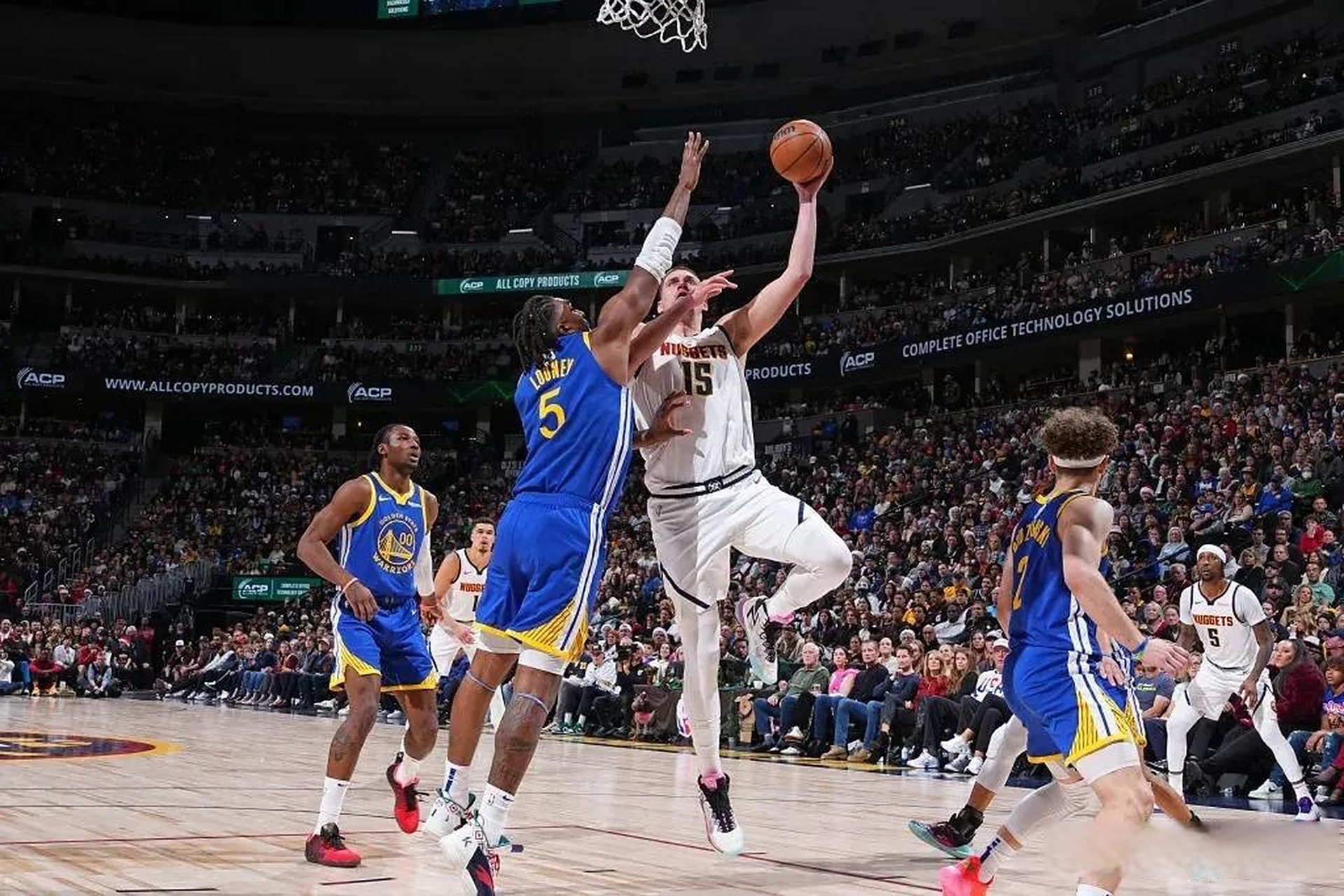 开云体育app_NBA总决赛西区半决赛新秀突围