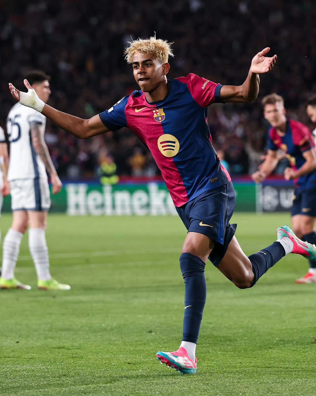 开云体育在线登录_全力以赴：巴塞罗那迎战国际米兰的简单介绍