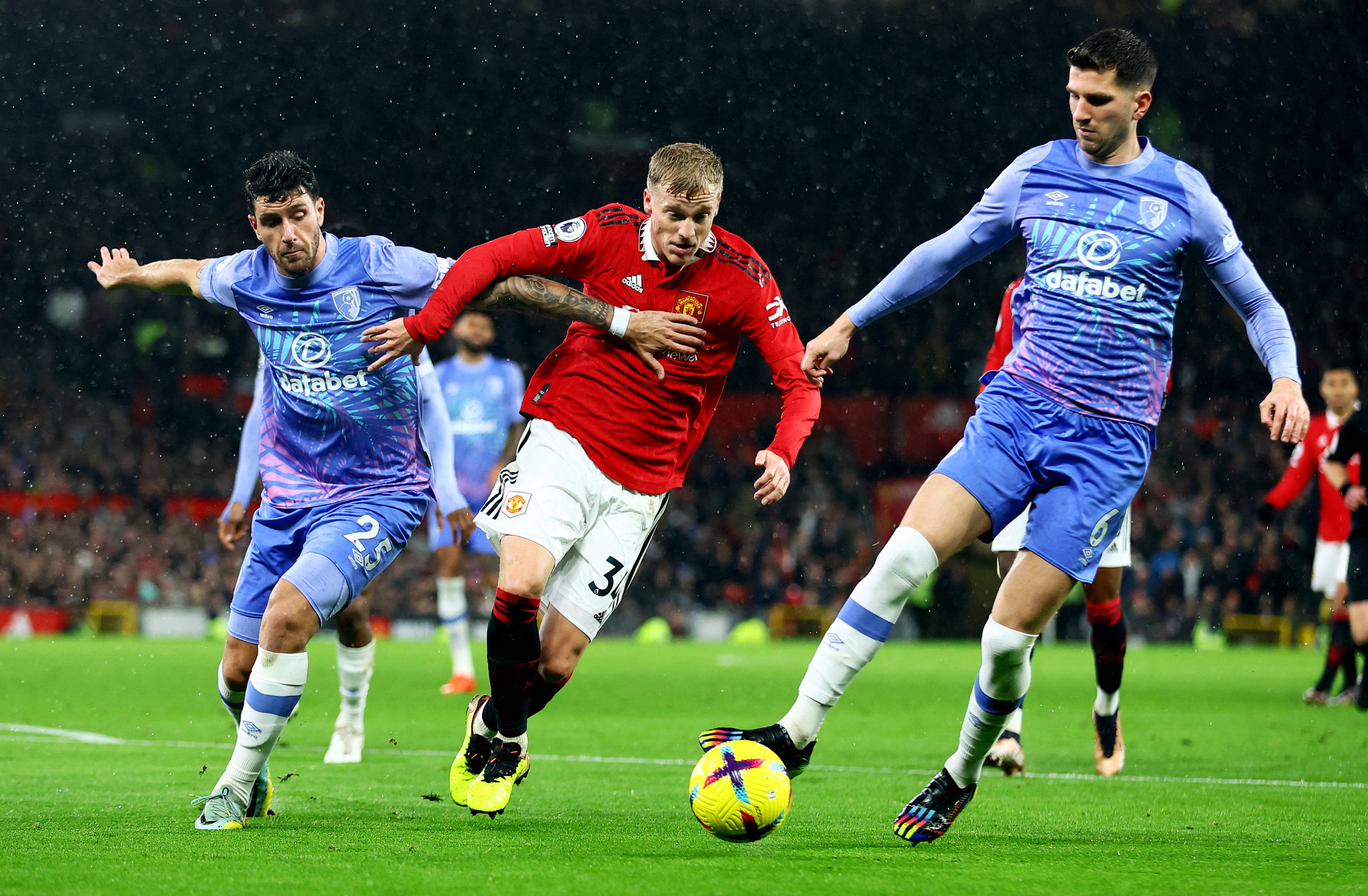 开云体育登录入口_伯恩茅斯客场胜利，英超积分榜攀升的简单介绍