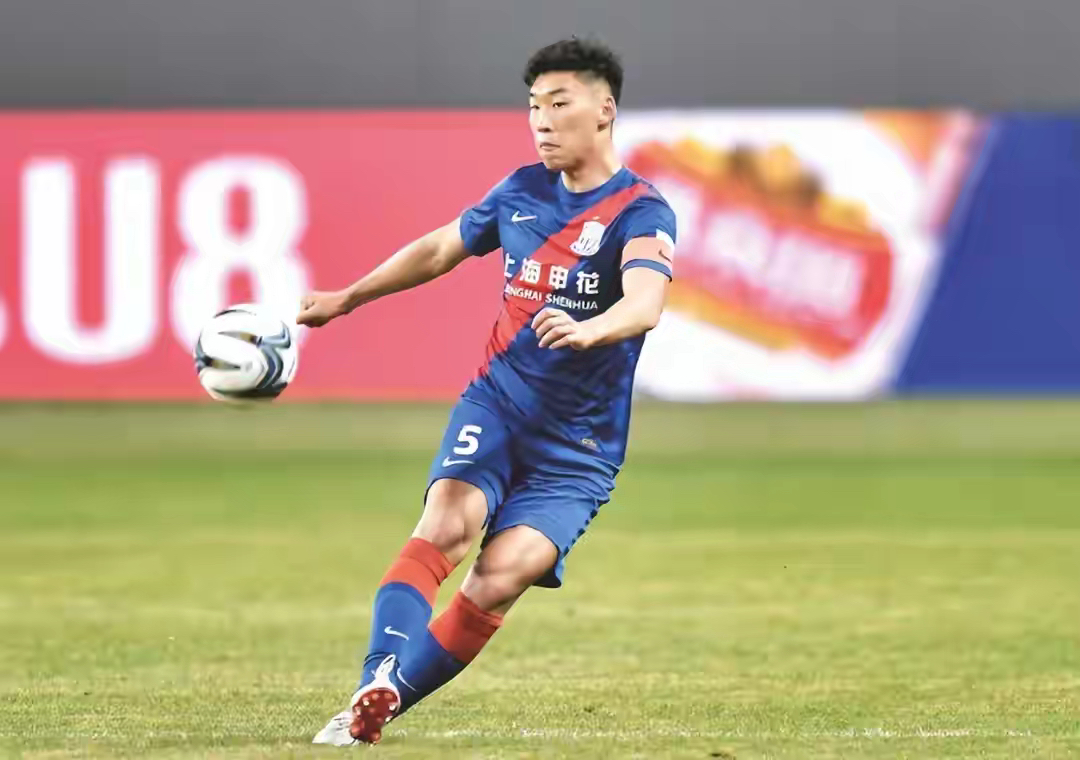 开云体育官网入口_球队老将受伤，青年球员得以亮相